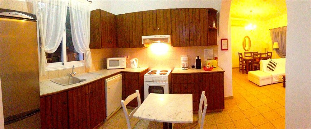 Thalassines Villas Liopetri Екстер'єр фото